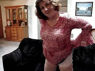 Hot Babe მასტურბაცია პირდაპირ ეთერში