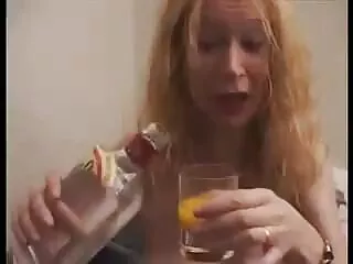 Golden Slut - მისიონერი Fucking With Older Woman Compilation